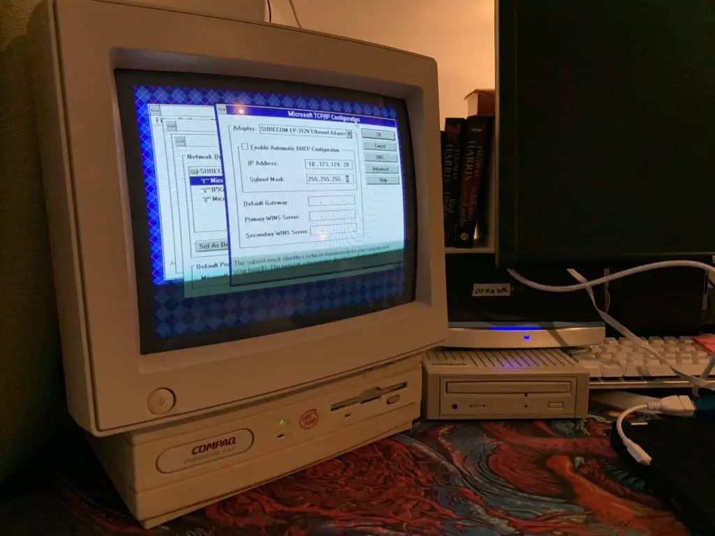 Browsing the Internet on a 1993 Windows 3.11 All-In-One PC 10 A static IP address was set on the same network as the ethernet adapter on the Pi which this machine is connected to.