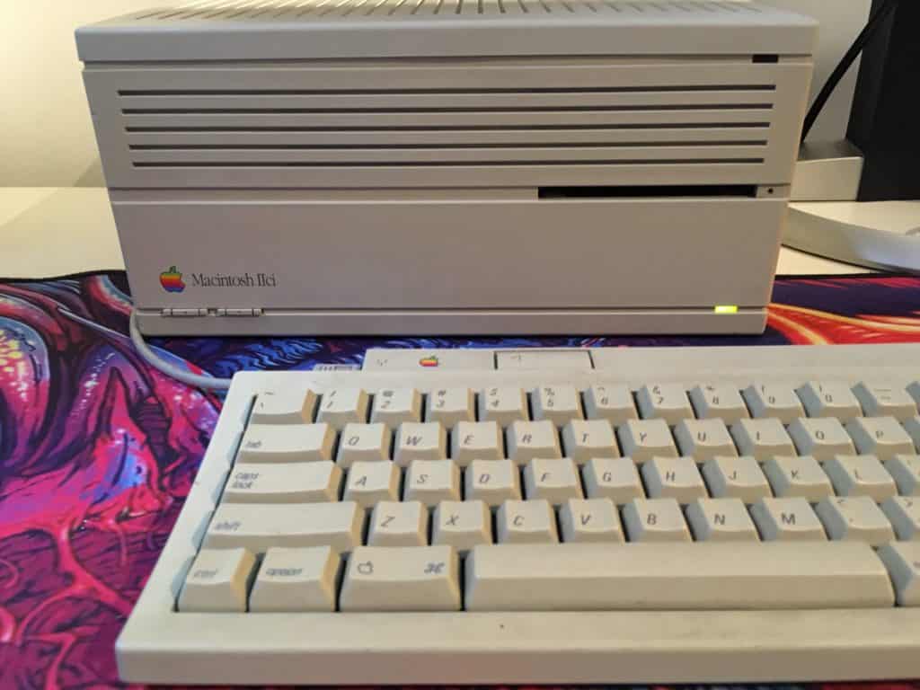 Browsing the Internet on a 1989 Macintosh II with a Web Rendering Proxy 3 Macintosh IICI Up Close